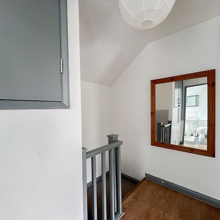 Well-Equipped 4 Bedroom House Close To City Centre Leeds  Luaran gambar