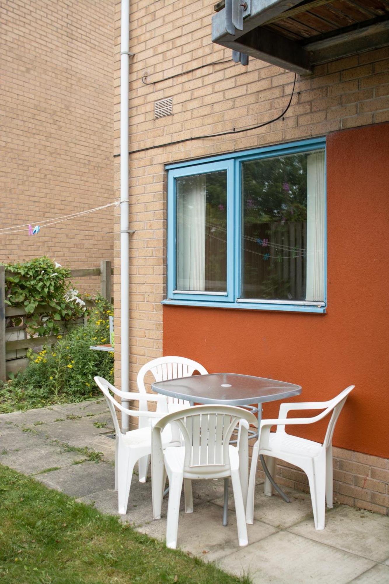 Well-Equipped 4 Bedroom House Close To City Centre Leeds  Luaran gambar