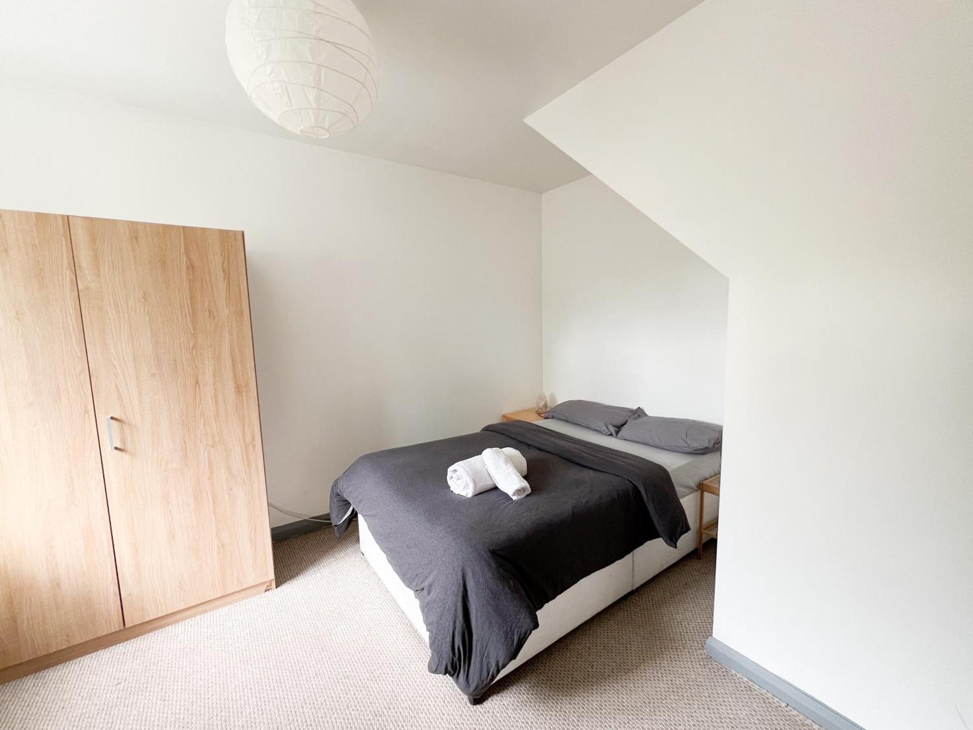 Well-Equipped 4 Bedroom House Close To City Centre Leeds  Luaran gambar