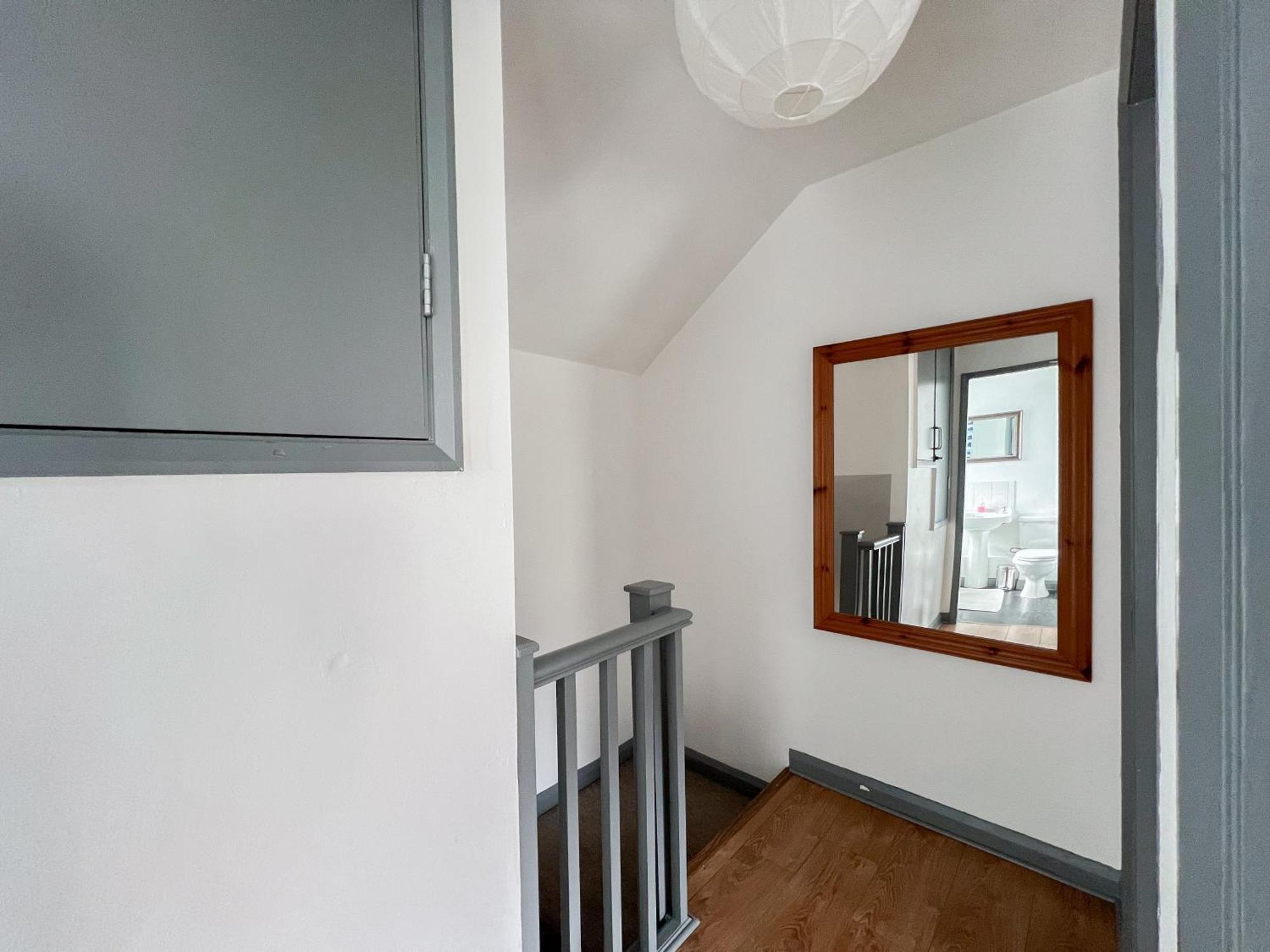 Well-Equipped 4 Bedroom House Close To City Centre Leeds  Luaran gambar